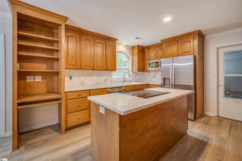 210 Knollview Drive Greenville SC 29611