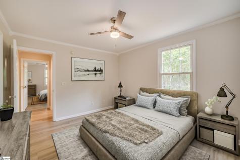 210 Knollview Drive Greenville SC 29611