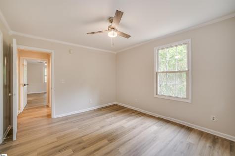 210 Knollview Drive Greenville SC 29611