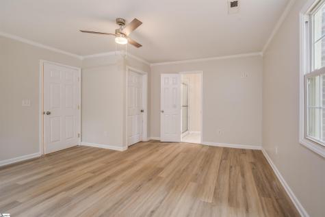 210 Knollview Drive Greenville SC 29611