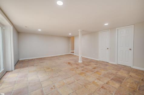 210 Knollview Drive Greenville SC 29611