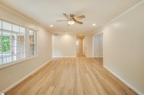 210 Knollview Drive Greenville SC 29611
