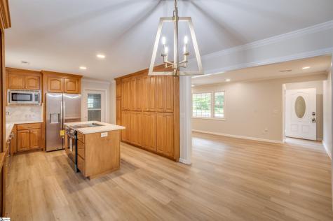 210 Knollview Drive Greenville SC 29611