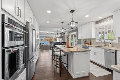 12052 Carnelda Drive Seneca SC 29672