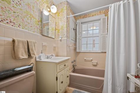 45 Pine Crest Lane Tryon NC 28782