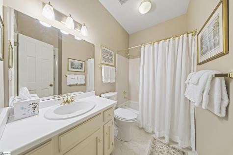 210 Valley Oak Drive Greenville SC 29617