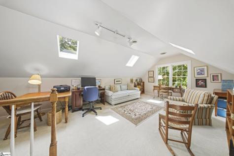 210 Valley Oak Drive Greenville SC 29617