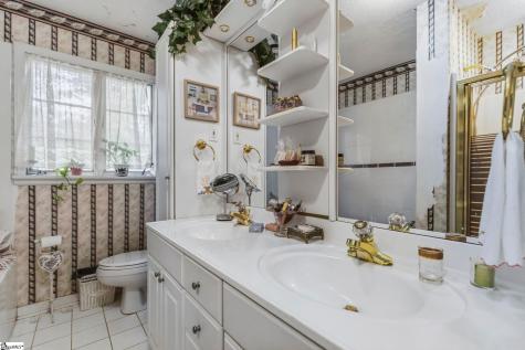 48 Crestline Road Greenville SC 29609