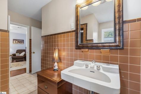 48 Crestline Road Greenville SC 29609