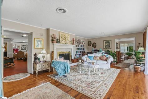 48 Crestline Road Greenville SC 29609