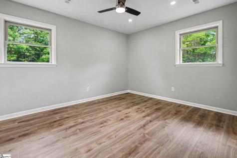 507 Craig Kropff Drive Wellford SC 29385