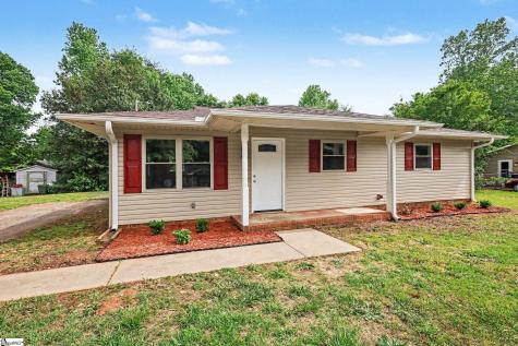 507 Craig Kropff Drive Wellford SC 29385