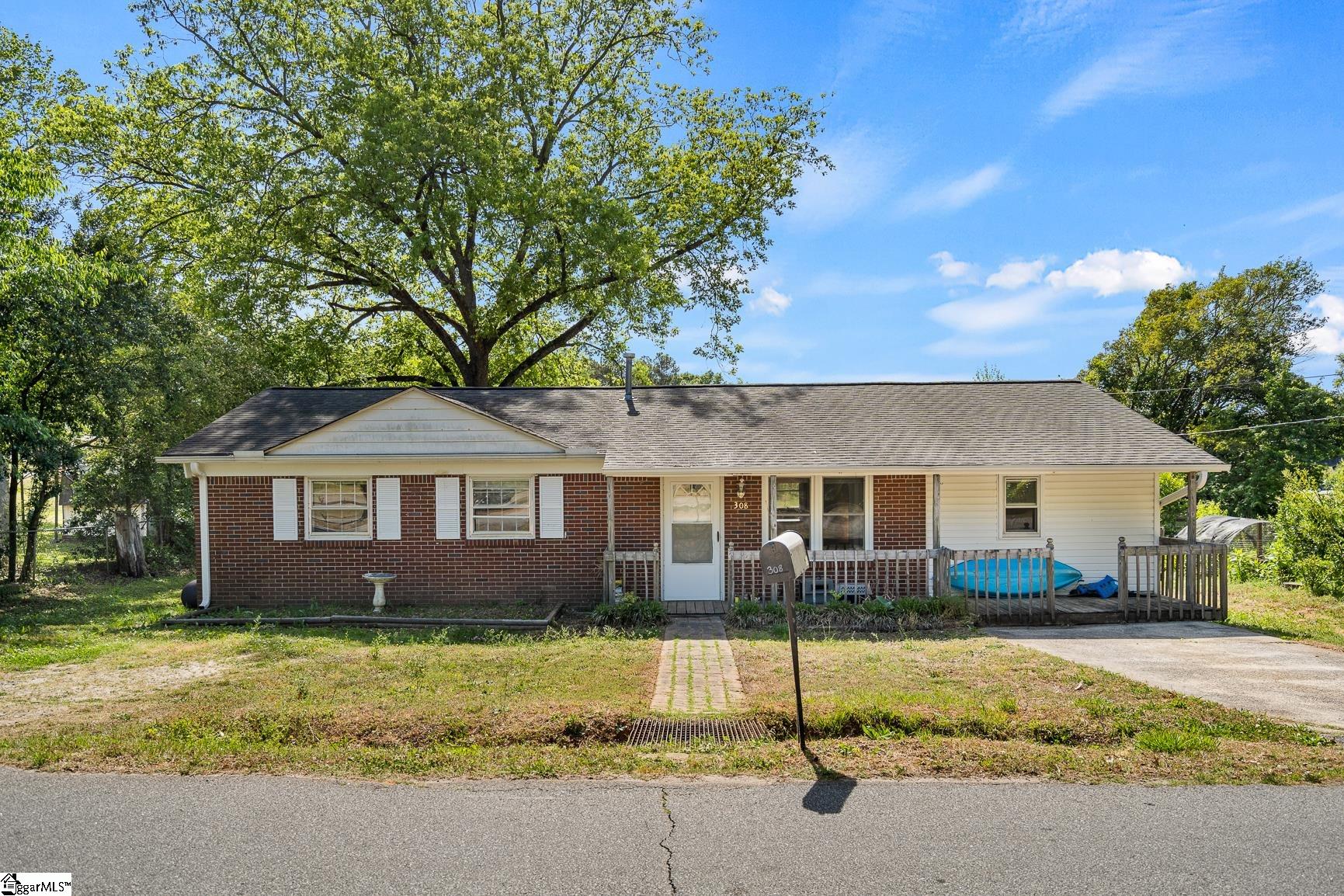308 Clayton Street Central SC 29630