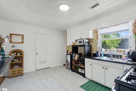 308 Clayton Street Central SC 29630