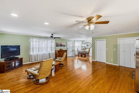 2585 Pineland Shores Circle Cross Hill SC 29322
