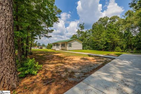 2585 Pineland Shores Circle Cross Hill SC 29322