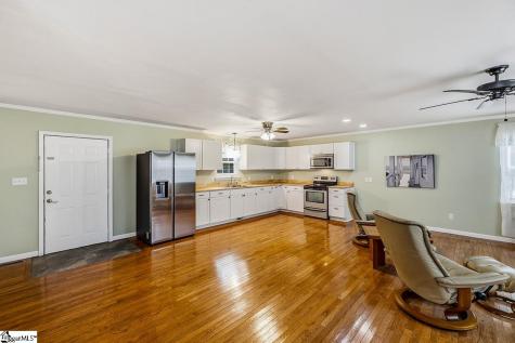 2585 Pineland Shores Circle Cross Hill SC 29322