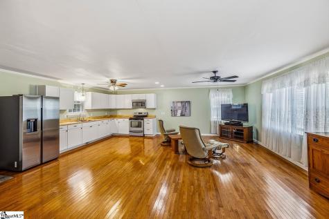 2585 Pineland Shores Circle Cross Hill SC 29322