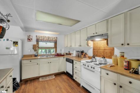 934 Rocky Ridge Road Enoree SC 29335