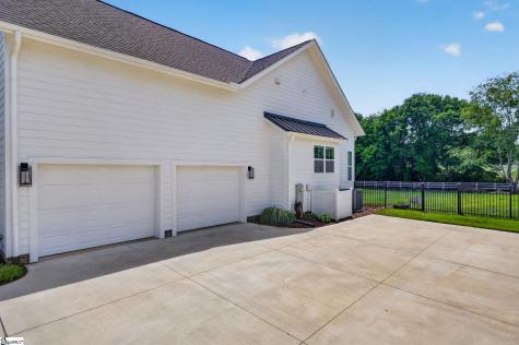 416 Pleven Way Pelzer SC 29669