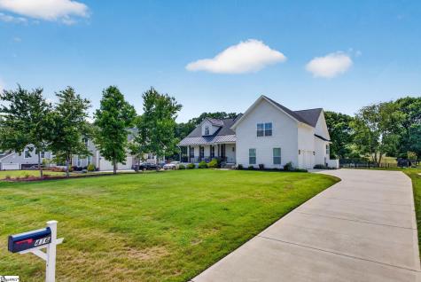 416 Pleven Way Pelzer SC 29669