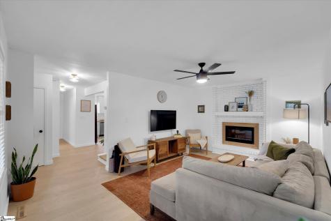 123 Mountain Chase Drive Taylors SC 29687