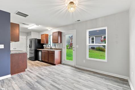129 Colonial Walk Pickens SC 29671