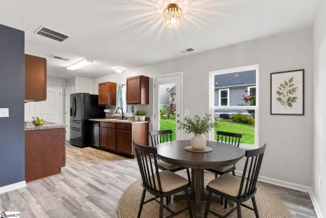 129 Colonial Walk Pickens SC 29671