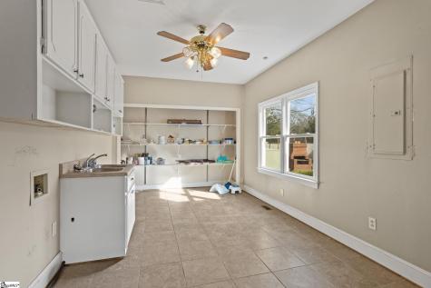 414 Giggle Drive Laurens SC 29360