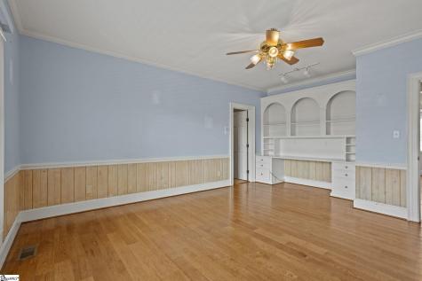 414 Giggle Drive Laurens SC 29360