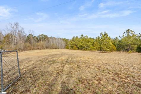 414 Giggle Drive Laurens SC 29360