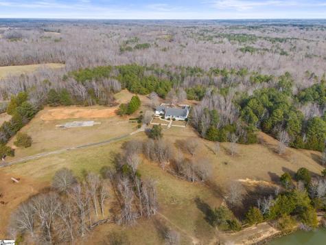 414 Giggle Drive Laurens SC 29360
