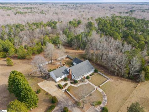414 Giggle Drive Laurens SC 29360