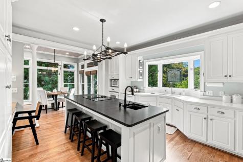 41 Lanneau Drive Greenville SC 29605