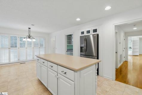 208 Oak Hollow Court Seneca SC 29672