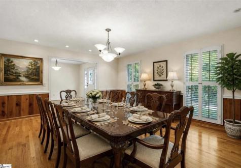 208 Oak Hollow Court Seneca SC 29672