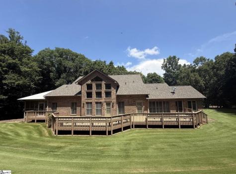 208 Oak Hollow Court Seneca SC 29672
