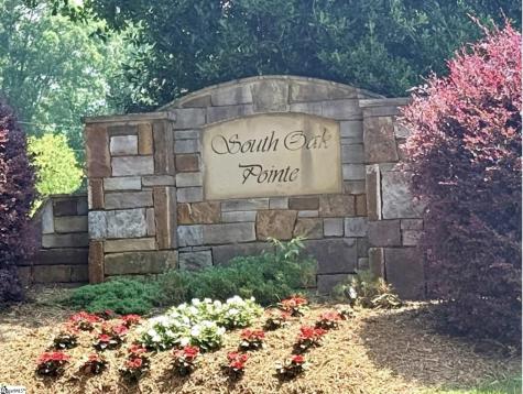 208 Oak Hollow Court Seneca SC 29672