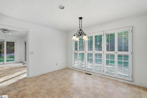208 Oak Hollow Court Seneca SC 29672