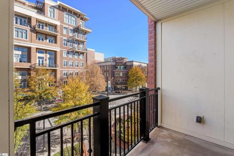 98 E Mcbee Avenue Greenville SC 29601