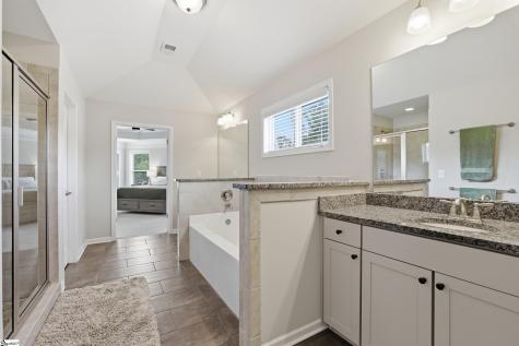 5 Vineyard Way Williamston SC 29697