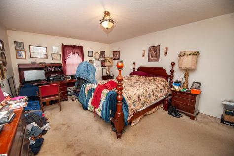 160 Mcbeth Road Cowpens SC 29330