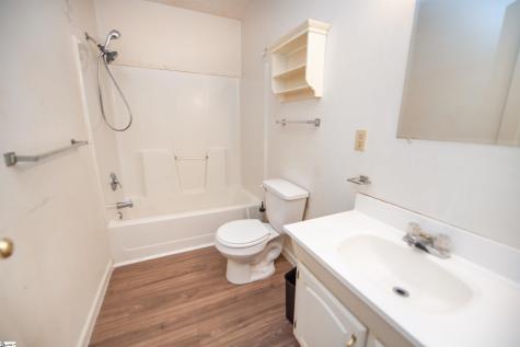 160 Mcbeth Road Cowpens SC 29330