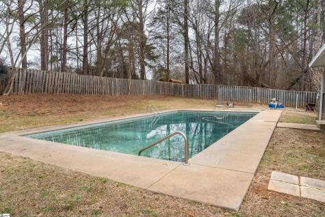 160 Mcbeth Road Cowpens SC 29330