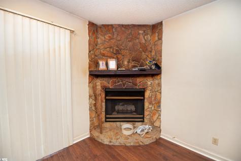 160 Mcbeth Road Cowpens SC 29330