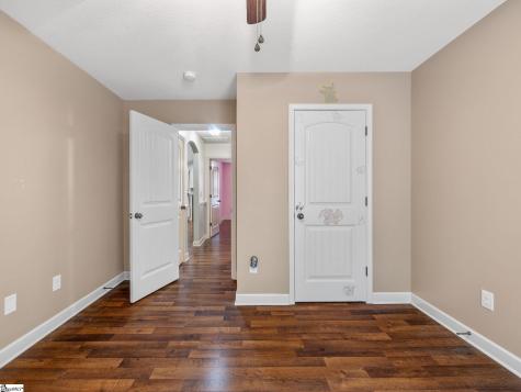 618 Chastine Drive Spartanburg SC 29301