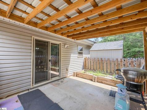 618 Chastine Drive Spartanburg SC 29301