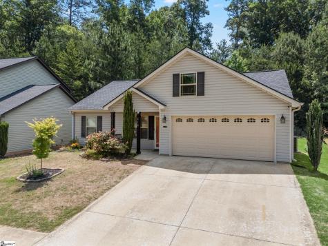 618 Chastine Drive Spartanburg SC 29301