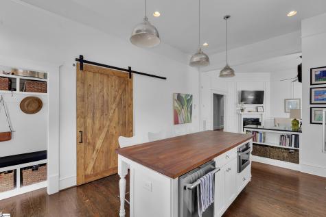 409 Perry Avenue Greenville SC 29601