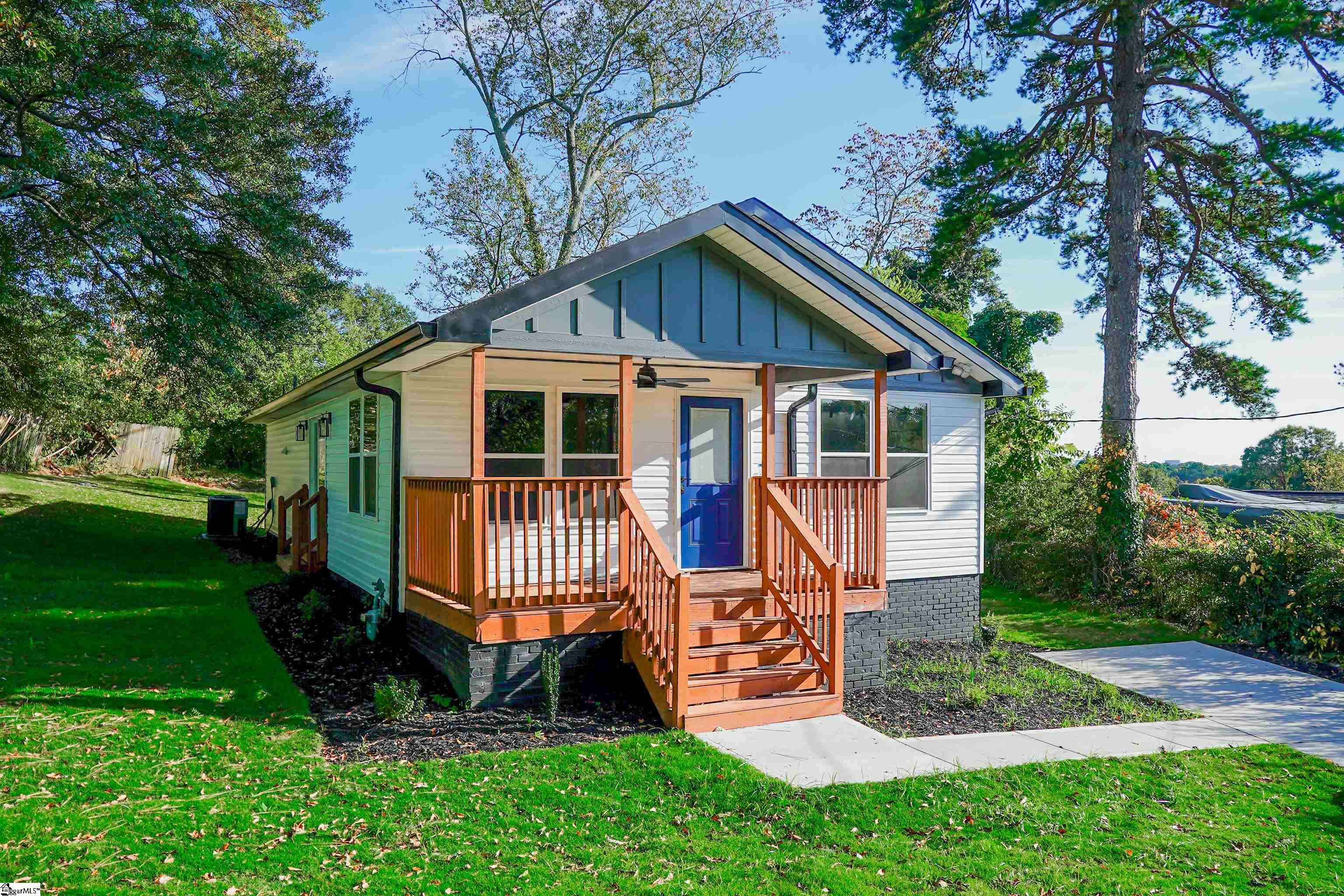 4 Thrift Street Greenville SC 29609